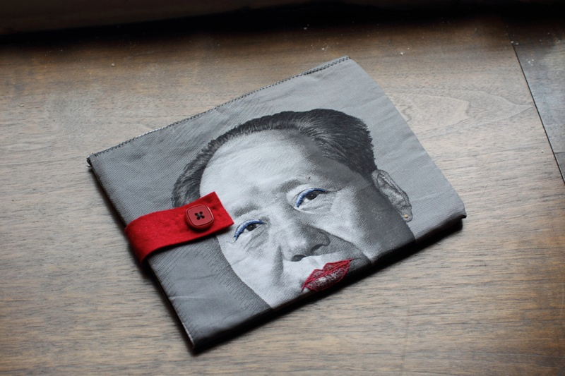 Illustration for article titled iPad Cases Even a Nazi Communist Cartophile Could Love